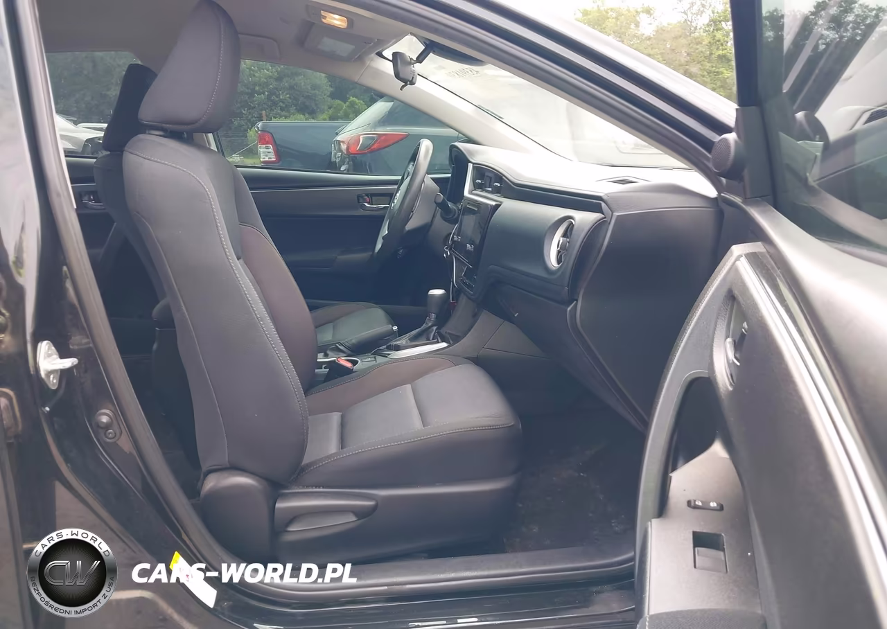 2019 Toyota Corolla Le VIN:5YFBURHE6KP867882 - 5