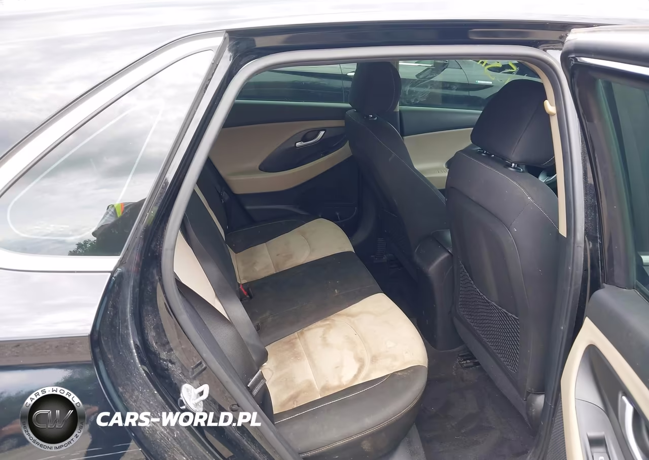 2019 Hyundai Elantra Gt VIN:KMHH35LE6KU115319 - 8