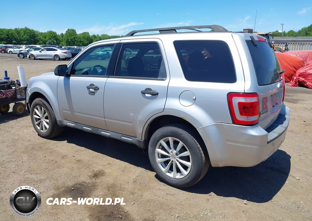 2011 Ford Escape Xlt VIN:1FMCU9D79BKA47771 - 3