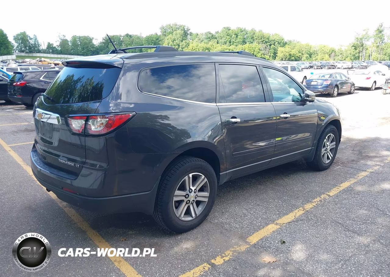 2015 Chevrolet Traverse Lt VIN:1GNKRHKD5FJ342731 - 4