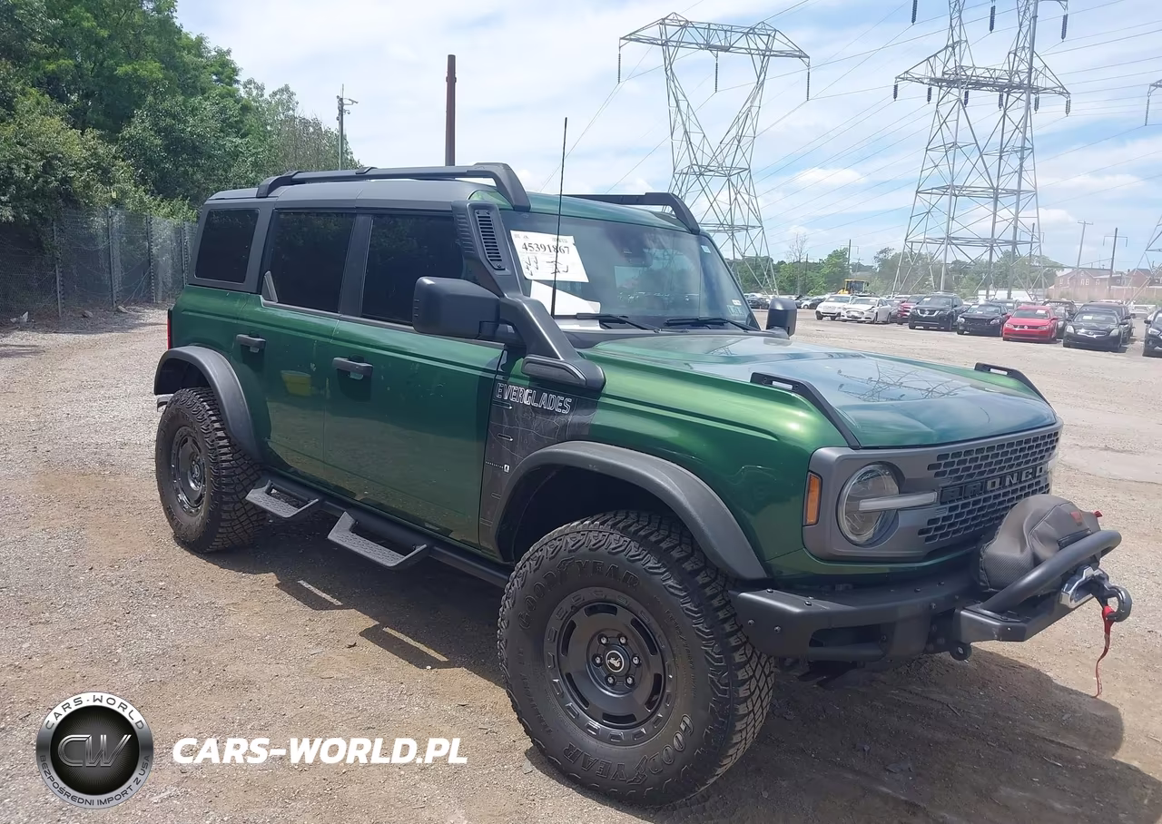 2024 Ford Bronco Everglades – zdjęcie 1 z 16