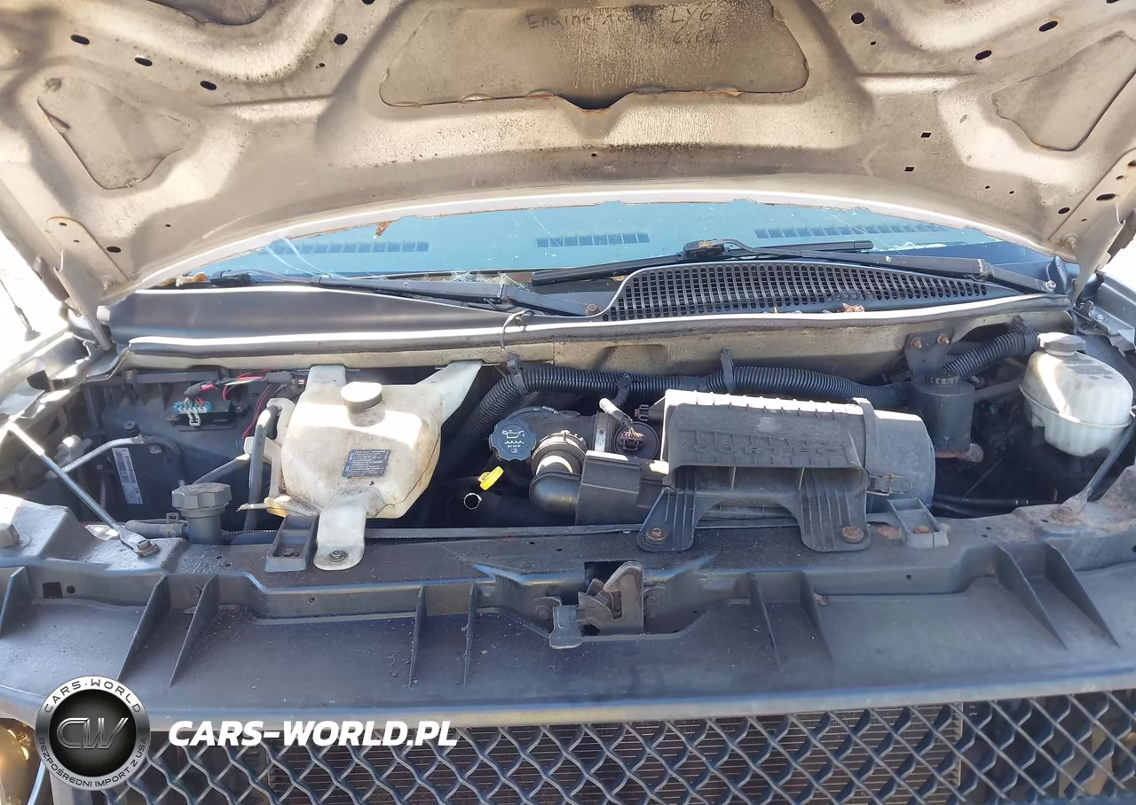 2008 Chevrolet Express Ls VIN:1GAGG25K781162576 - 10