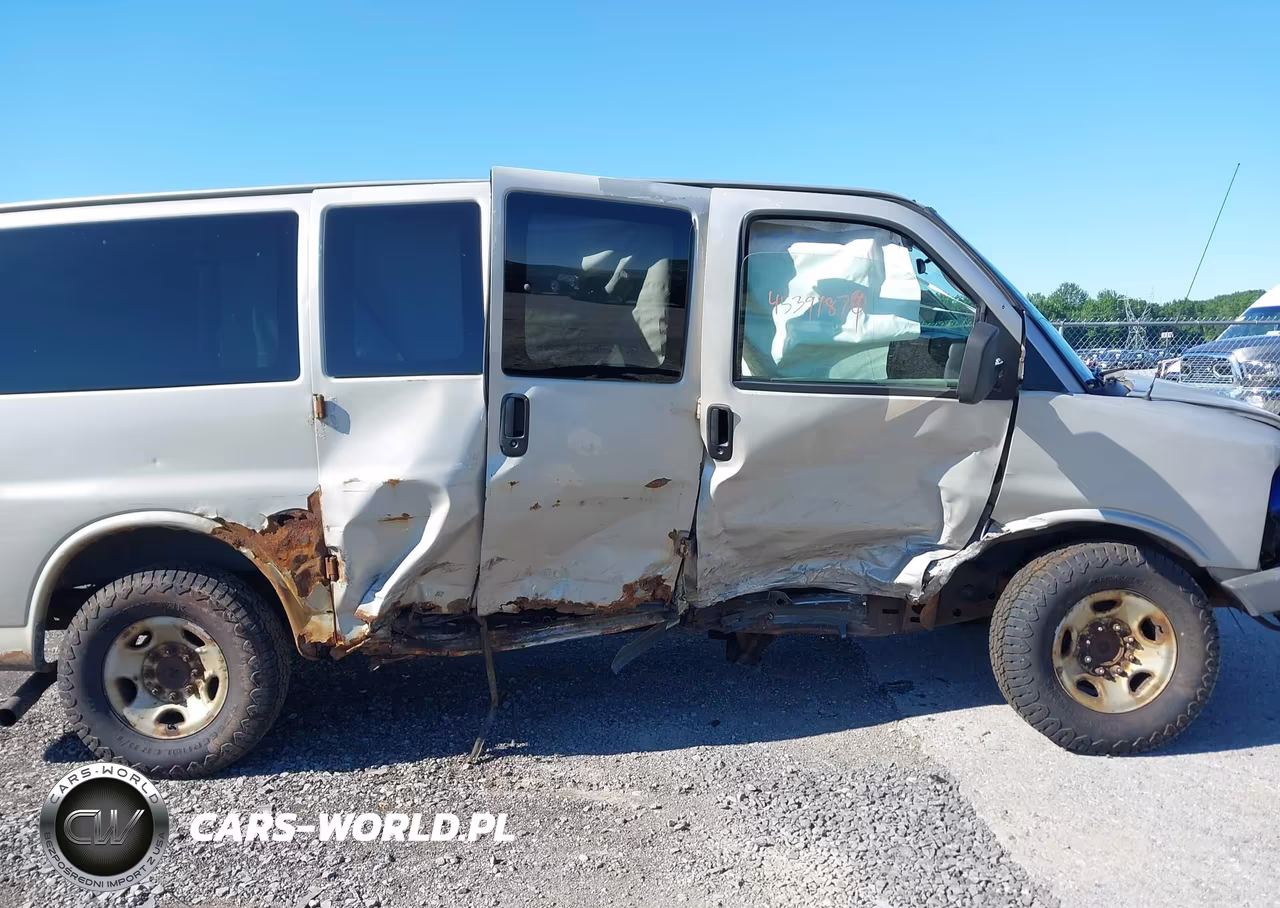 2008 Chevrolet Express Ls VIN:1GAGG25K781162576 - 6
