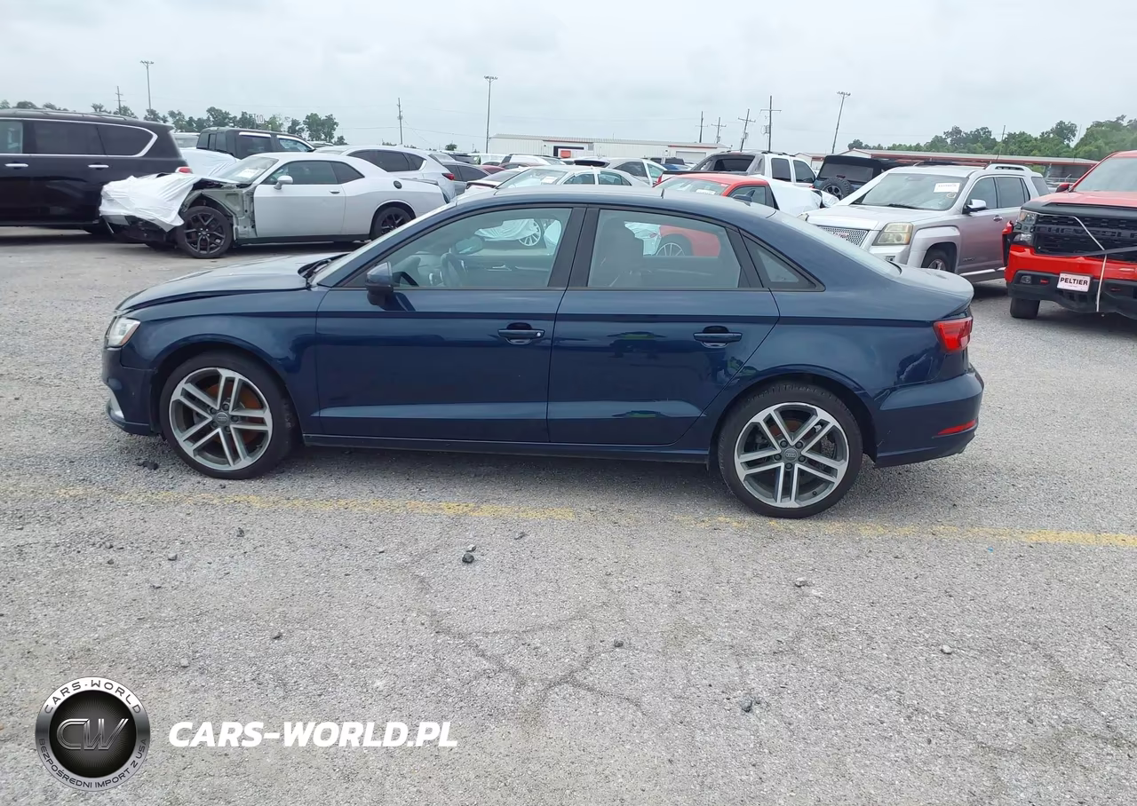 2017 Audi A3 2.0T Premium VIN:WAUAUGFF9H1026760 - 14