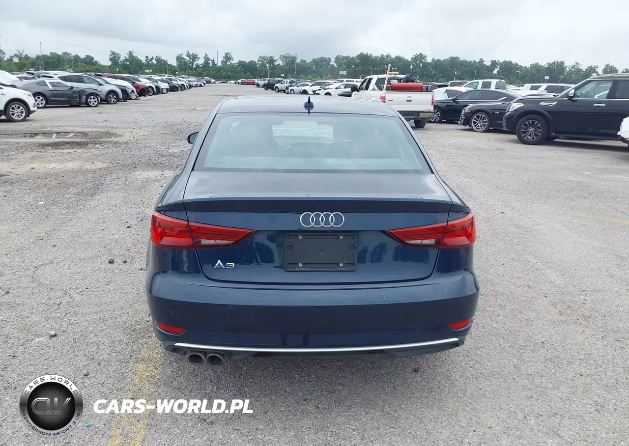 2017 Audi A3 2.0T Premium VIN:WAUAUGFF9H1026760 - 16