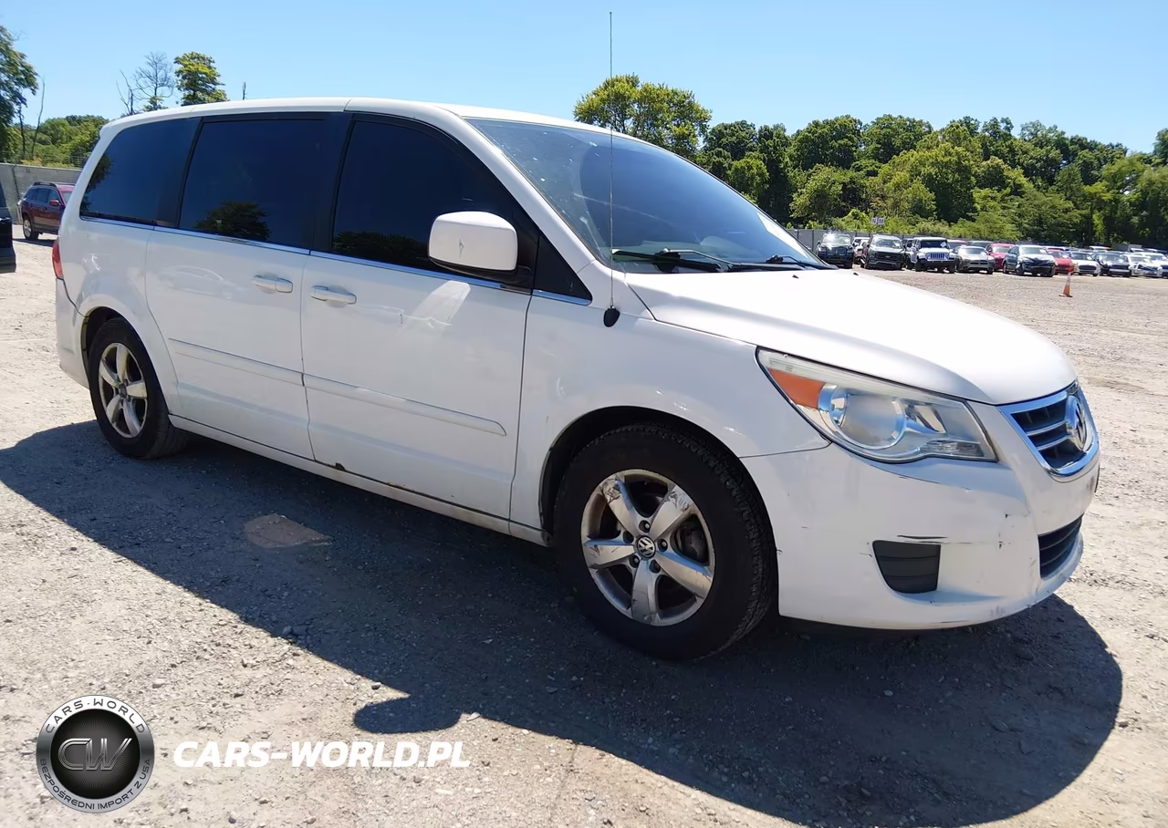 2010 Volkswagen Routan Sel