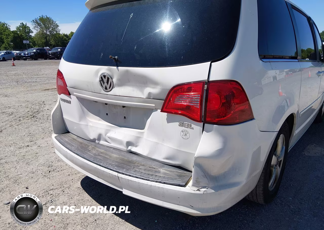 2010 Volkswagen Routan Sel VIN:2V4RW5DX9AR199427 - 6