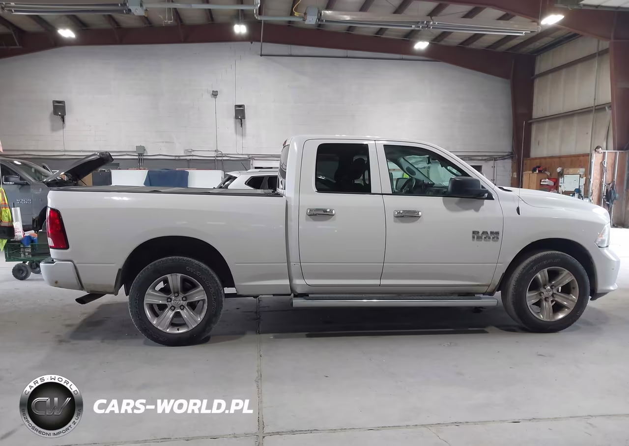 2016 Ram 1500 Express VIN:1C6RR7FG9GS353580 - 13