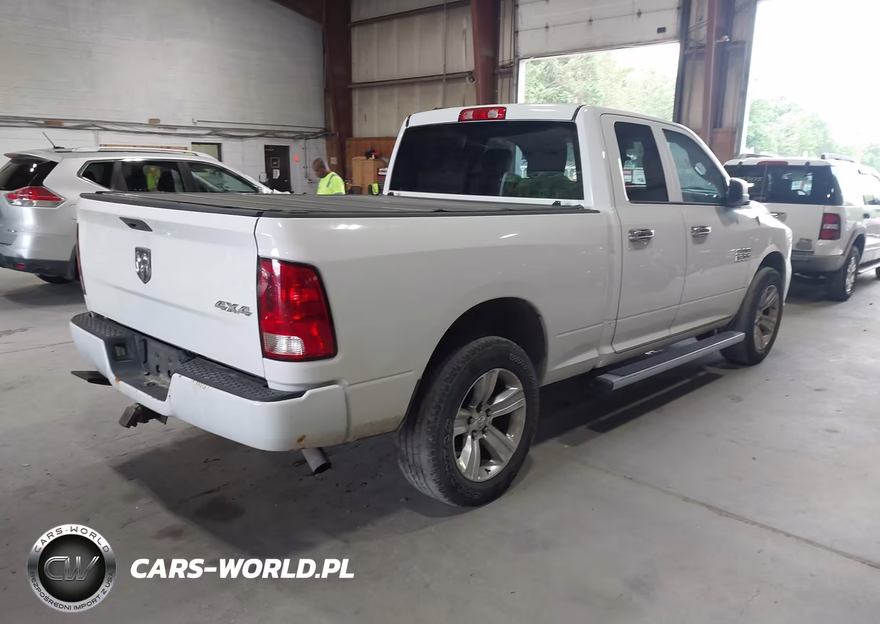 2016 Ram 1500 Express VIN:1C6RR7FG9GS353580 - 4