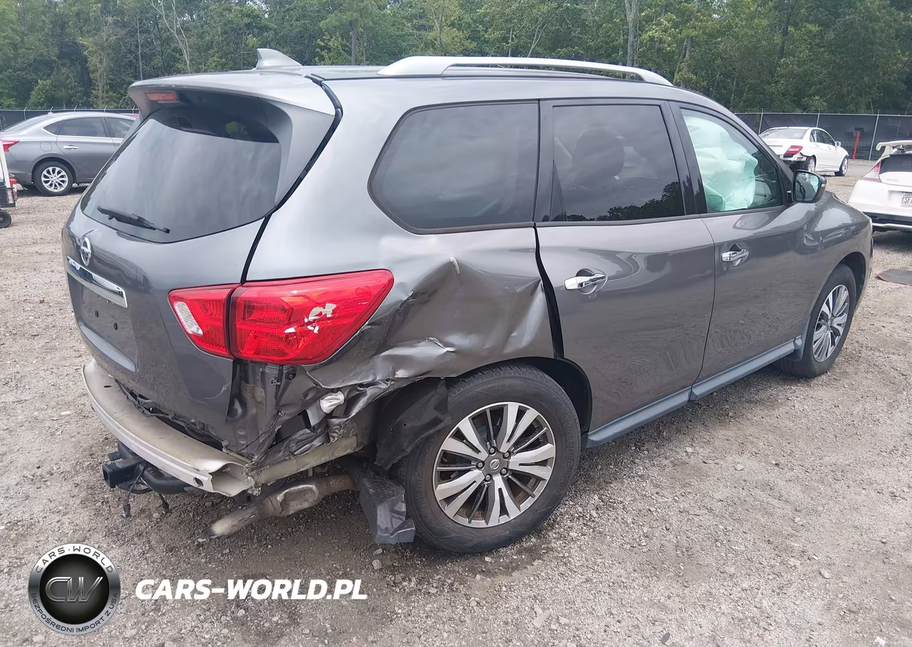 2019 Nissan Pathfinder S VIN:5N1DR2MN9KC643923 - 4