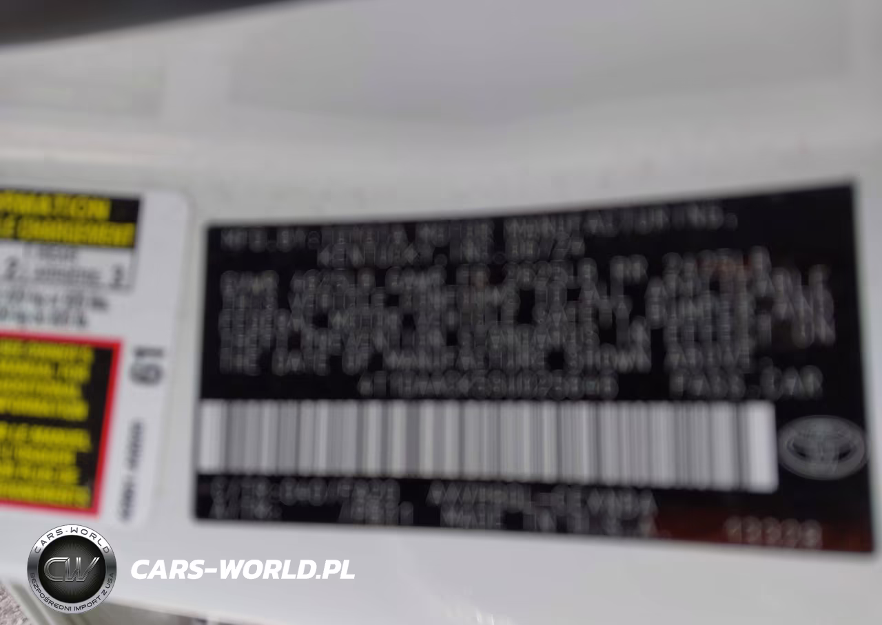 2025 Toyota Camry Le VIN:4T1DAACK5SU025646 - 9