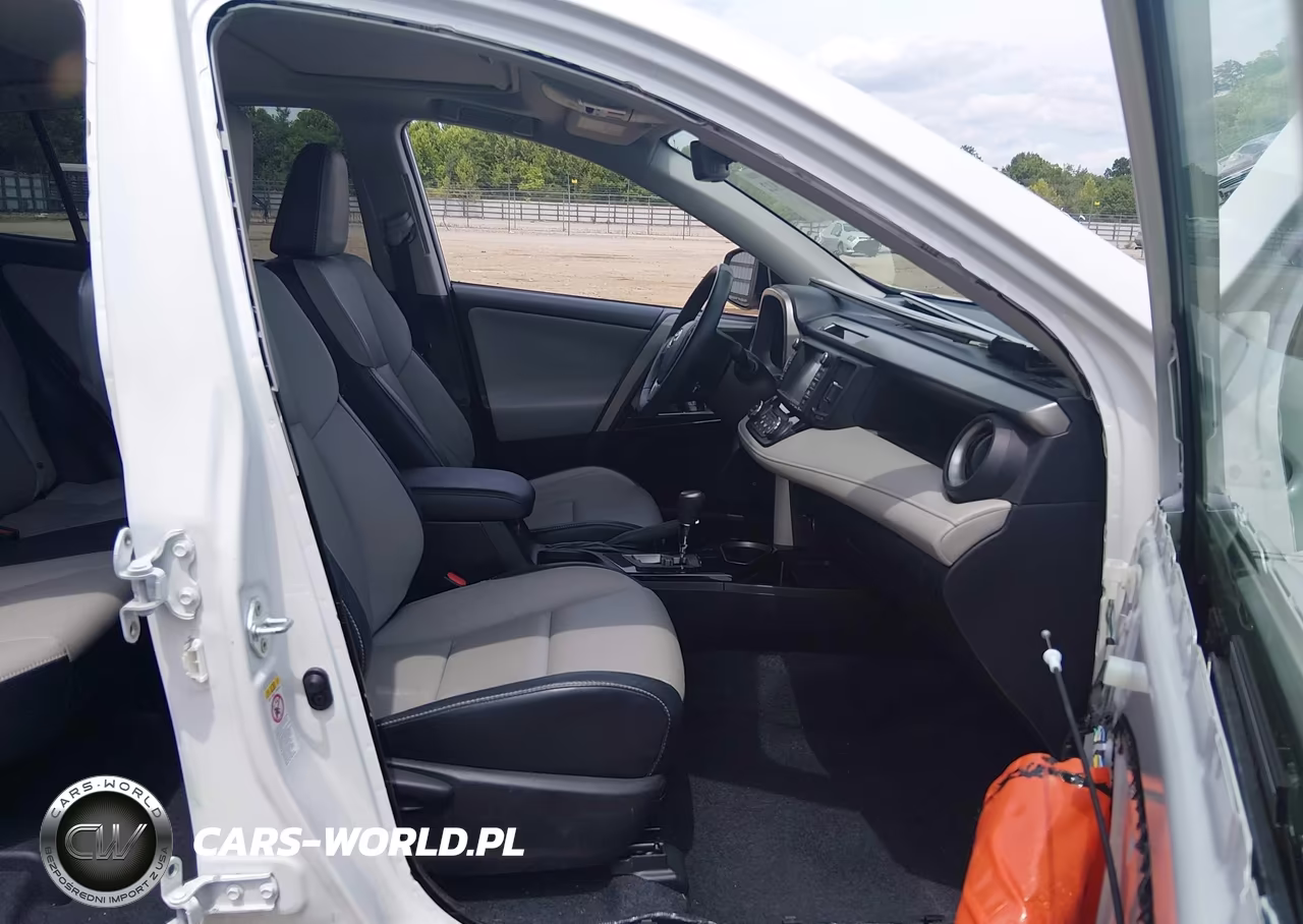 2017 Toyota Rav4 Limited VIN:2T3YFREV3HW316638 - 5
