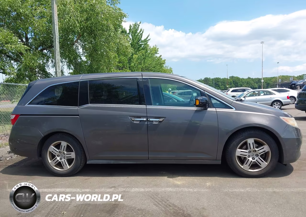 2012 Honda Odyssey Touring-Touring Elite VIN:5FNRL5H92CB070233 - 13