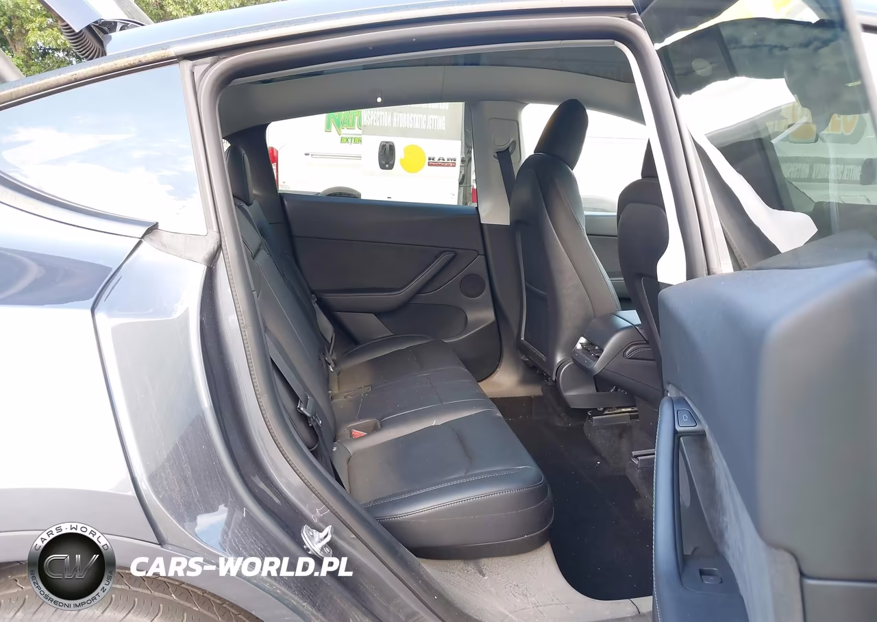 2022 Tesla Model Y Long Range Dual Motor All-Wheel Drive VIN:7SAYGDEE5NF398442 - 8