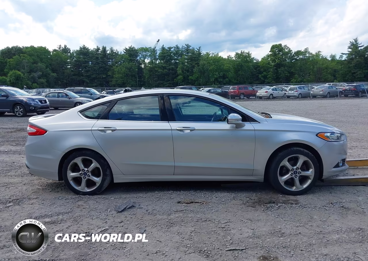 2015 Ford Fusion Se VIN:1FA6P0HD7F5104807 - 13