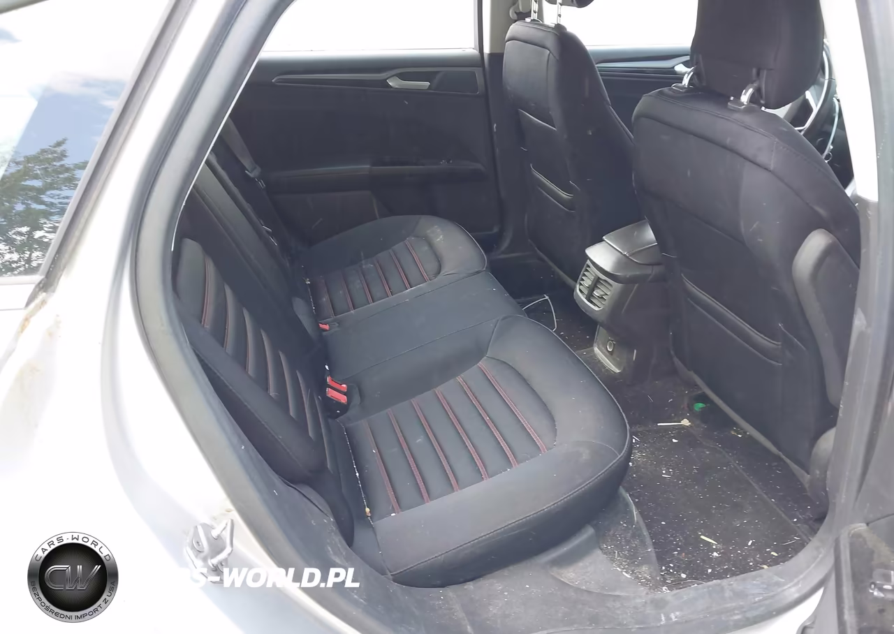 2015 Ford Fusion Se VIN:1FA6P0HD7F5104807 - 8