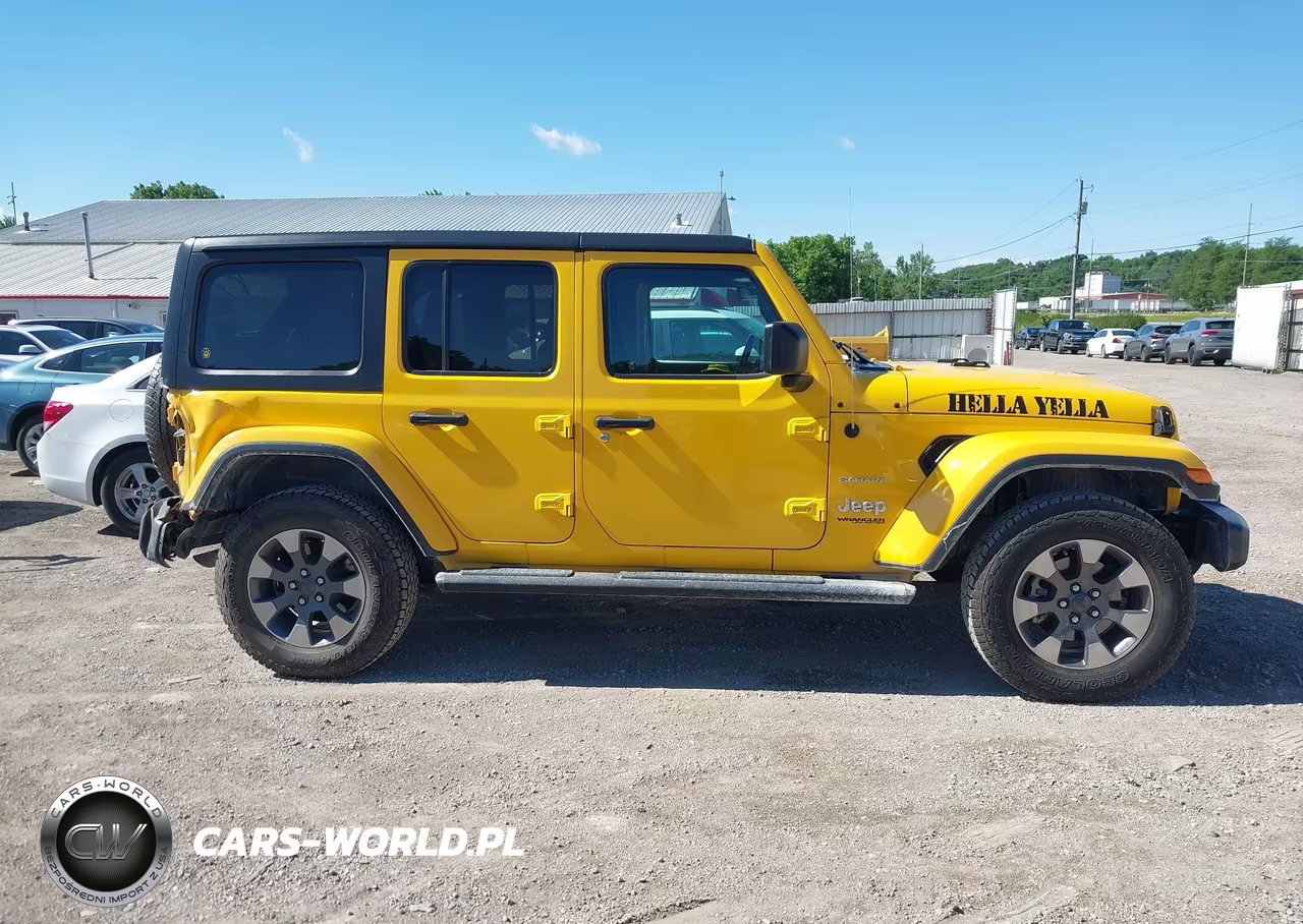 2020 Jeep Wrangler Unlimited Sahara 4X4 VIN:1C4HJXEN7LW151870 - 14