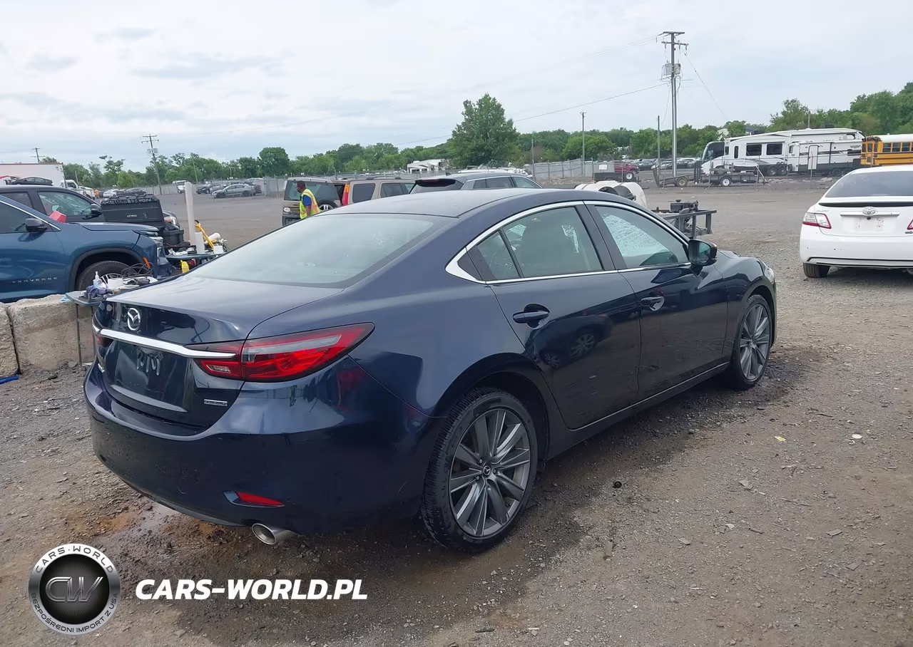 2020 Mazda Mazda6 Touring VIN:JM1GL1VM8L1511784 - 4