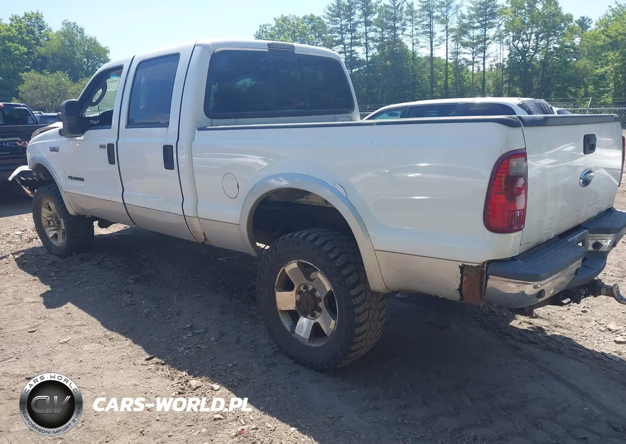 2005 Ford F-350 Lariat-Xl-Xlt VIN:1FTWW31P55EA17828 - 3