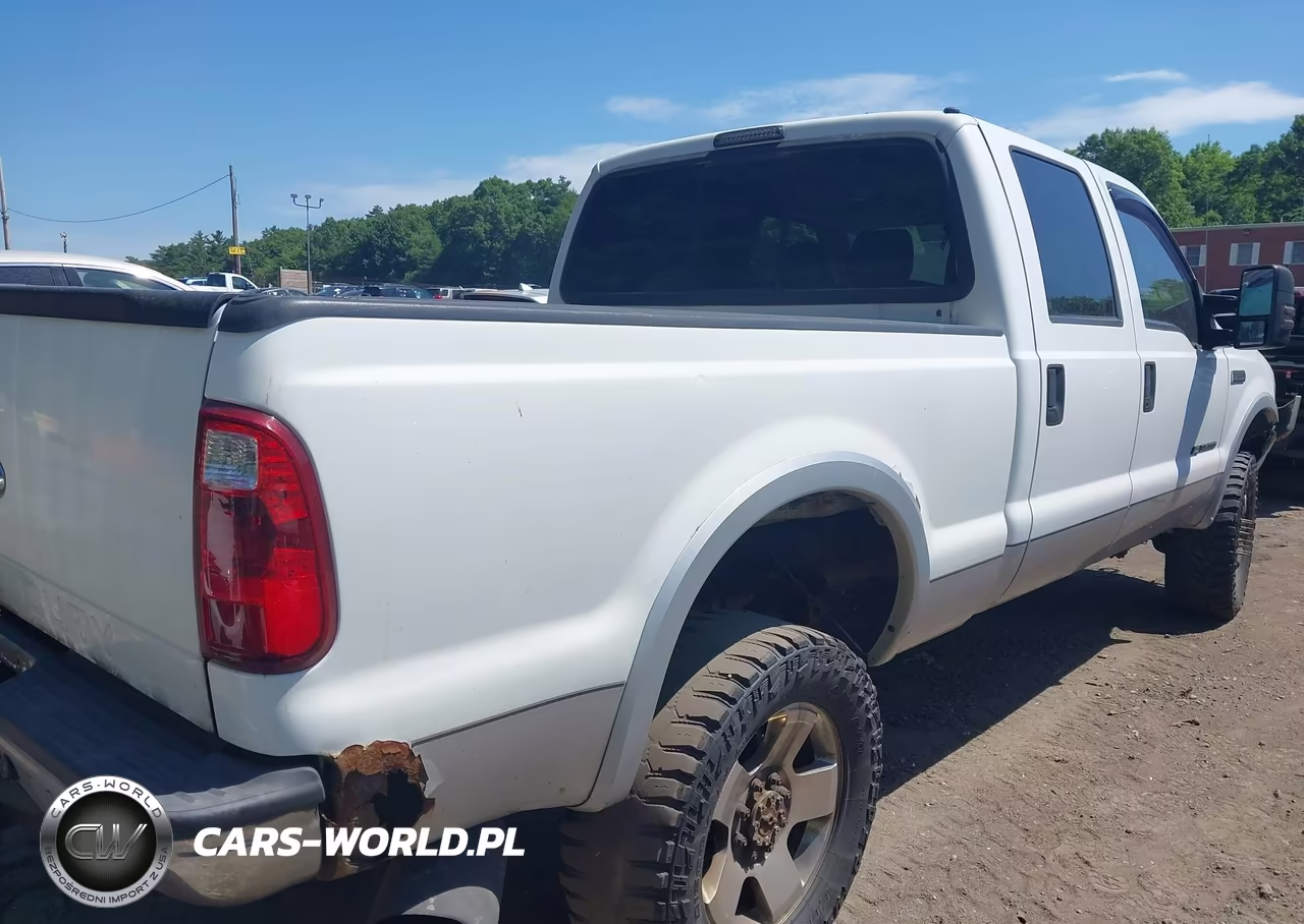 2005 Ford F-350 Lariat-Xl-Xlt VIN:1FTWW31P55EA17828 - 4