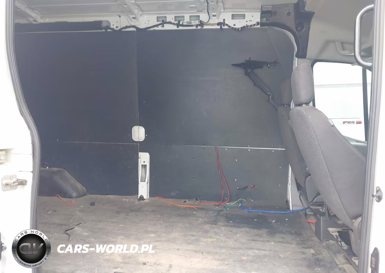 2019 Ford Transit-250 VIN:1FTYR2CM5KKB07894 - 8