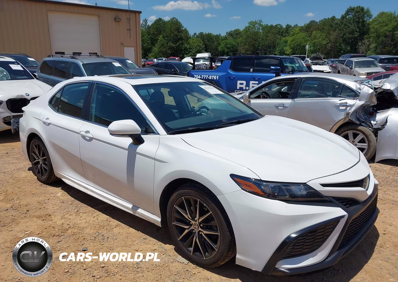 2022 Toyota Camry Se – zdjęcie 1 z 16