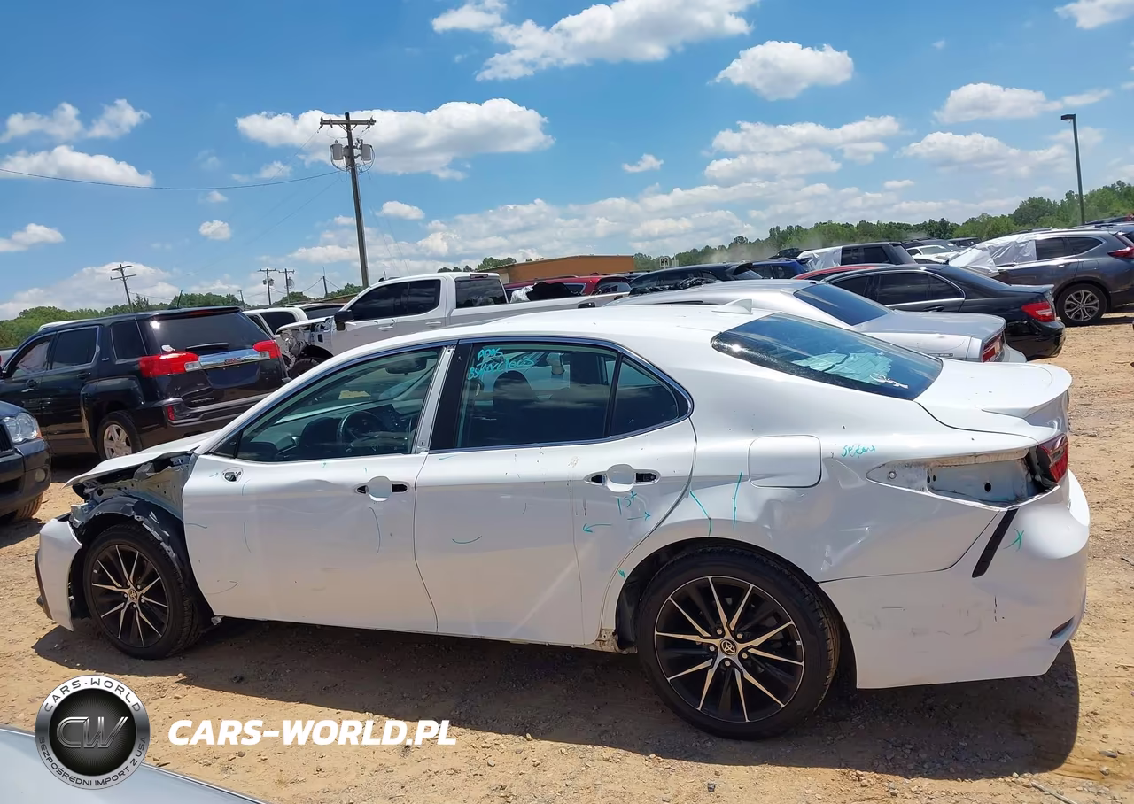 2022 Toyota Camry Se VIN:4T1G11AK3NU705579 - 14