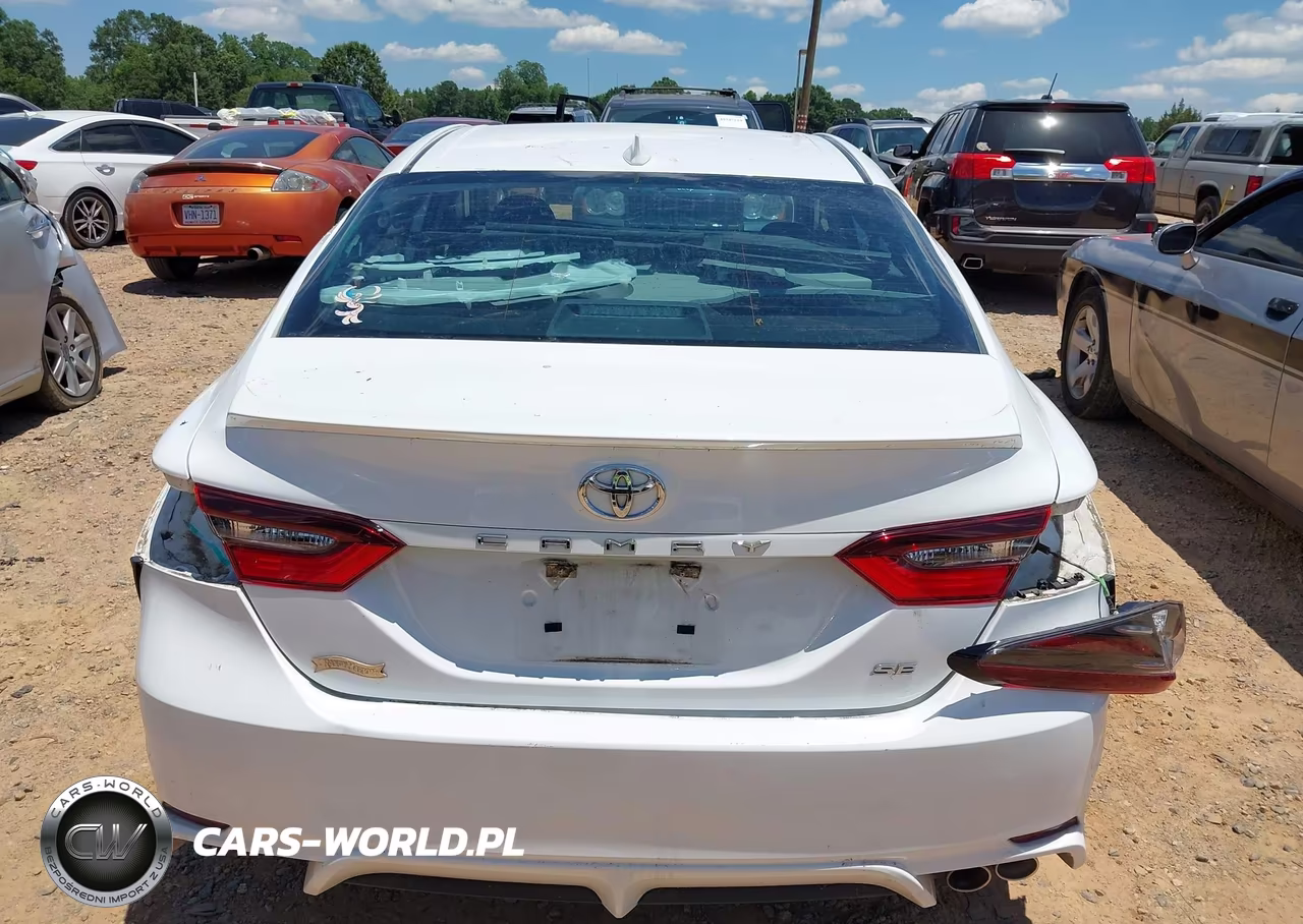 2022 Toyota Camry Se VIN:4T1G11AK3NU705579 - 16