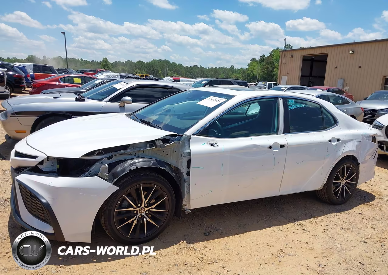 2022 Toyota Camry Se VIN:4T1G11AK3NU705579 - 6