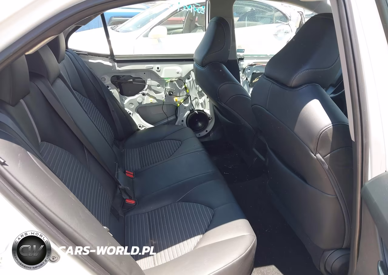 2022 Toyota Camry Se VIN:4T1G11AK3NU705579 - 8