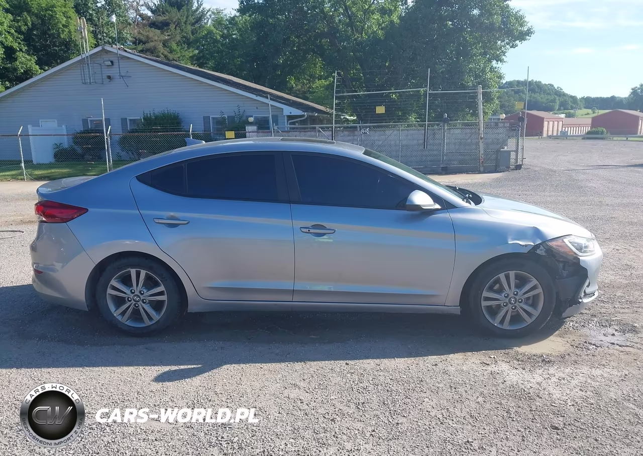 2017 Hyundai Elantra Value Edition VIN:5NPD84LF2HH170683 - 13