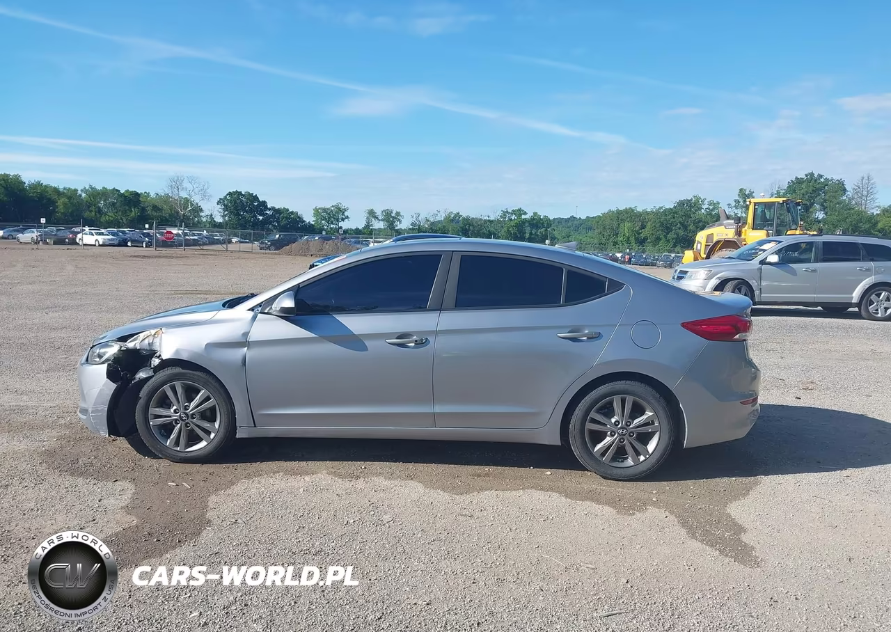 2017 Hyundai Elantra Value Edition VIN:5NPD84LF2HH170683 - 14