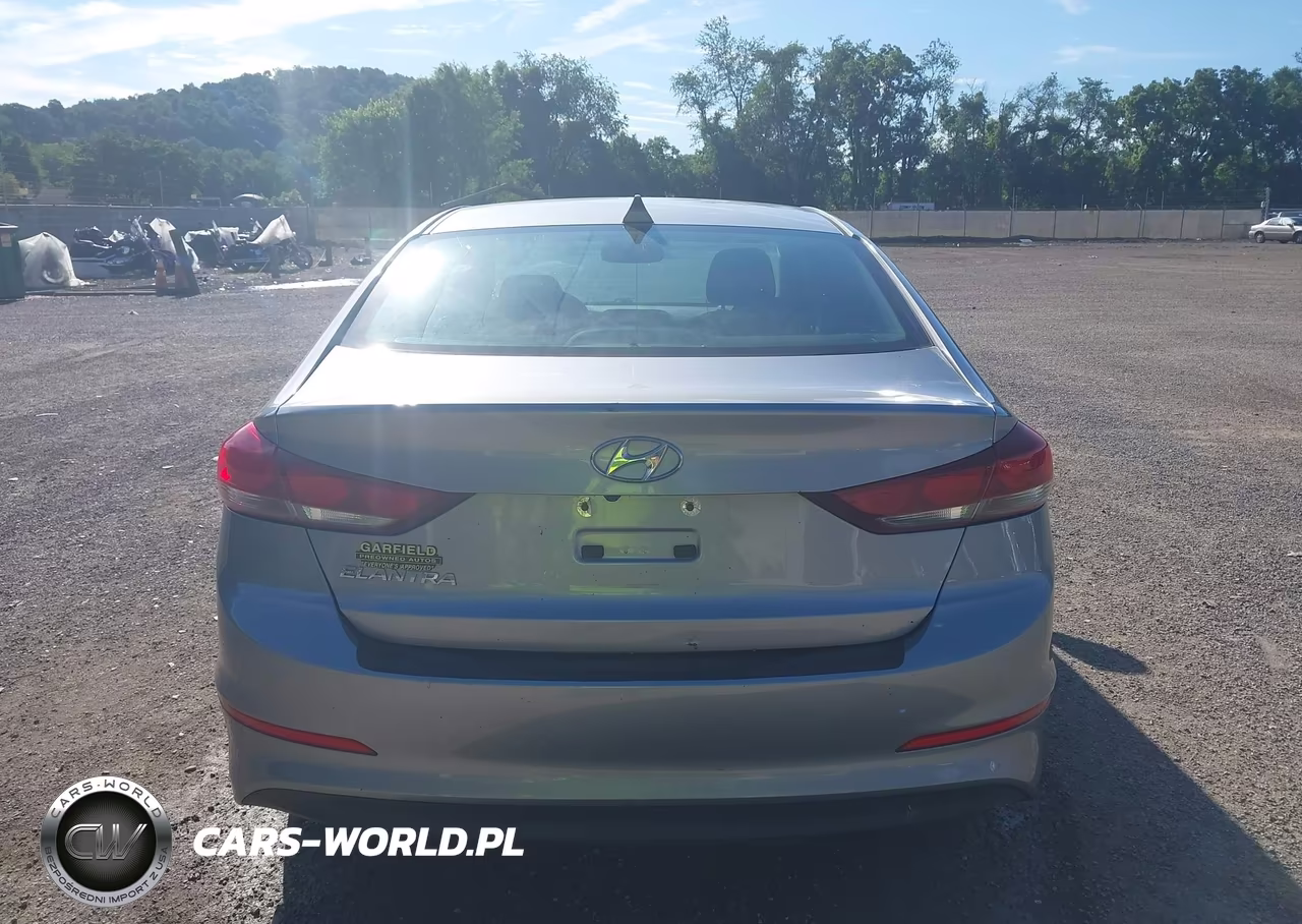 2017 Hyundai Elantra Value Edition VIN:5NPD84LF2HH170683 - 16
