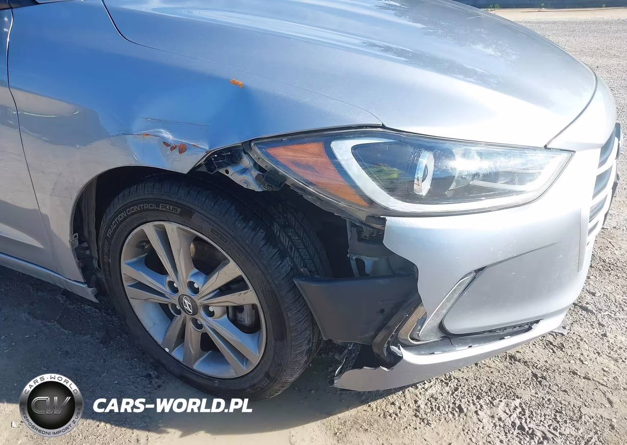 2017 Hyundai Elantra Value Edition VIN:5NPD84LF2HH170683 - 17