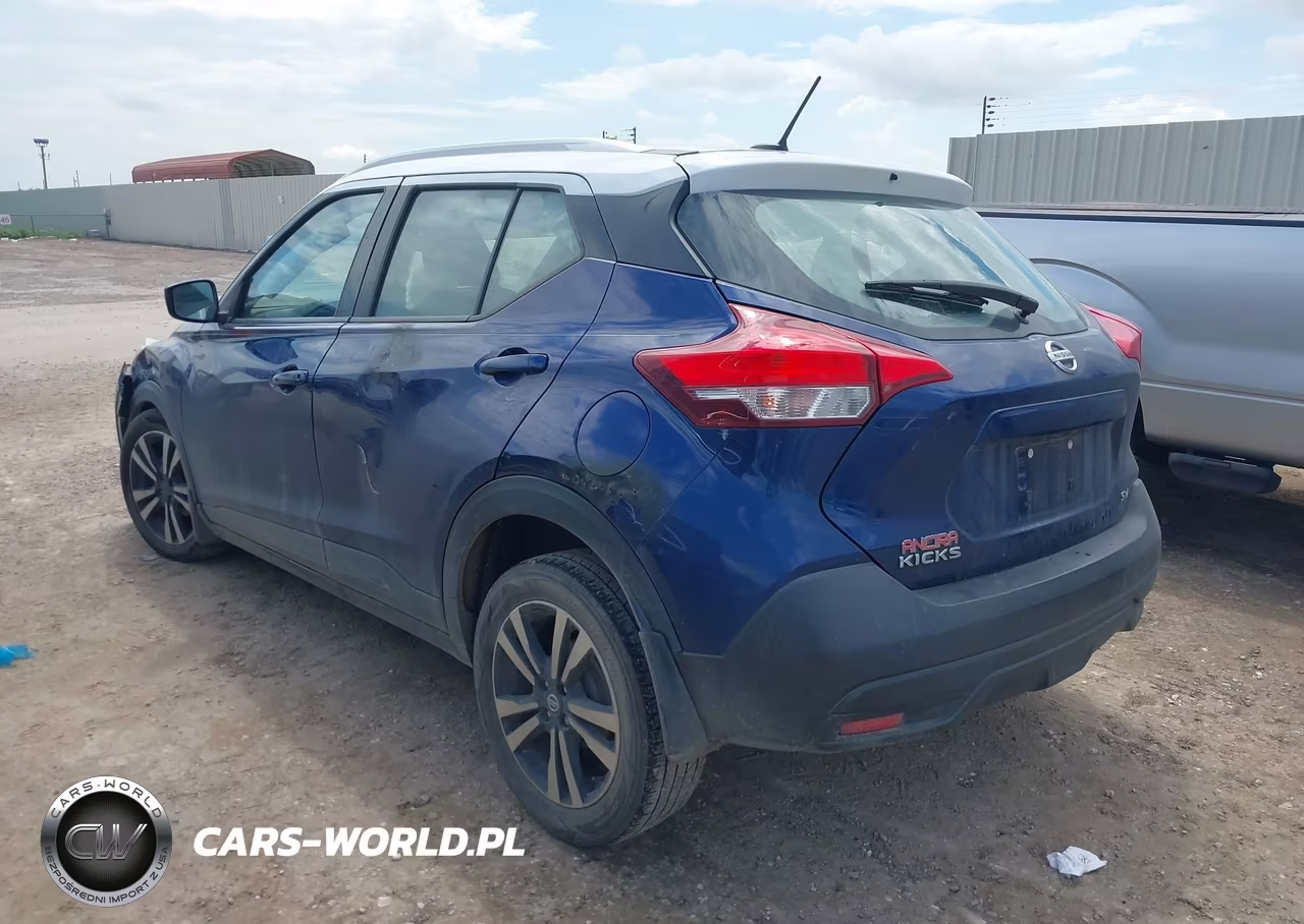 2019 Nissan Kicks Sv VIN:3N1CP5CU1KL515568 - 3
