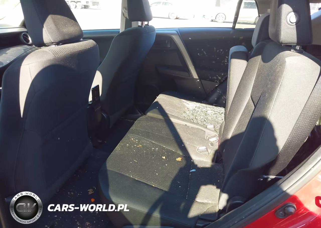 2017 Toyota Rav4 Le VIN:2T3BFREV2HW585719 - 8