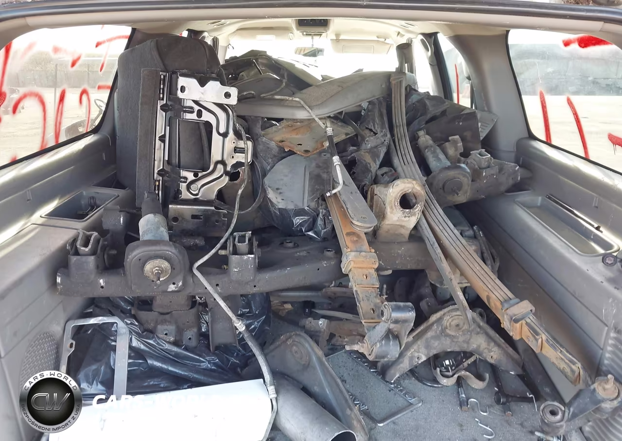 2004 Chevrolet Suburban 1500 Ls VIN:1GNFK16T74J219234 - 12