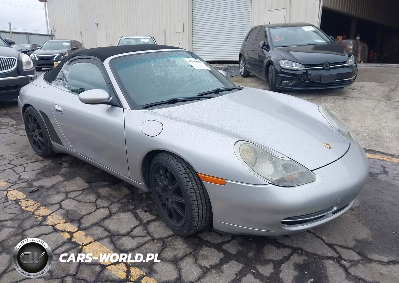 2000 Porsche 911 Carrera-Carrera 4