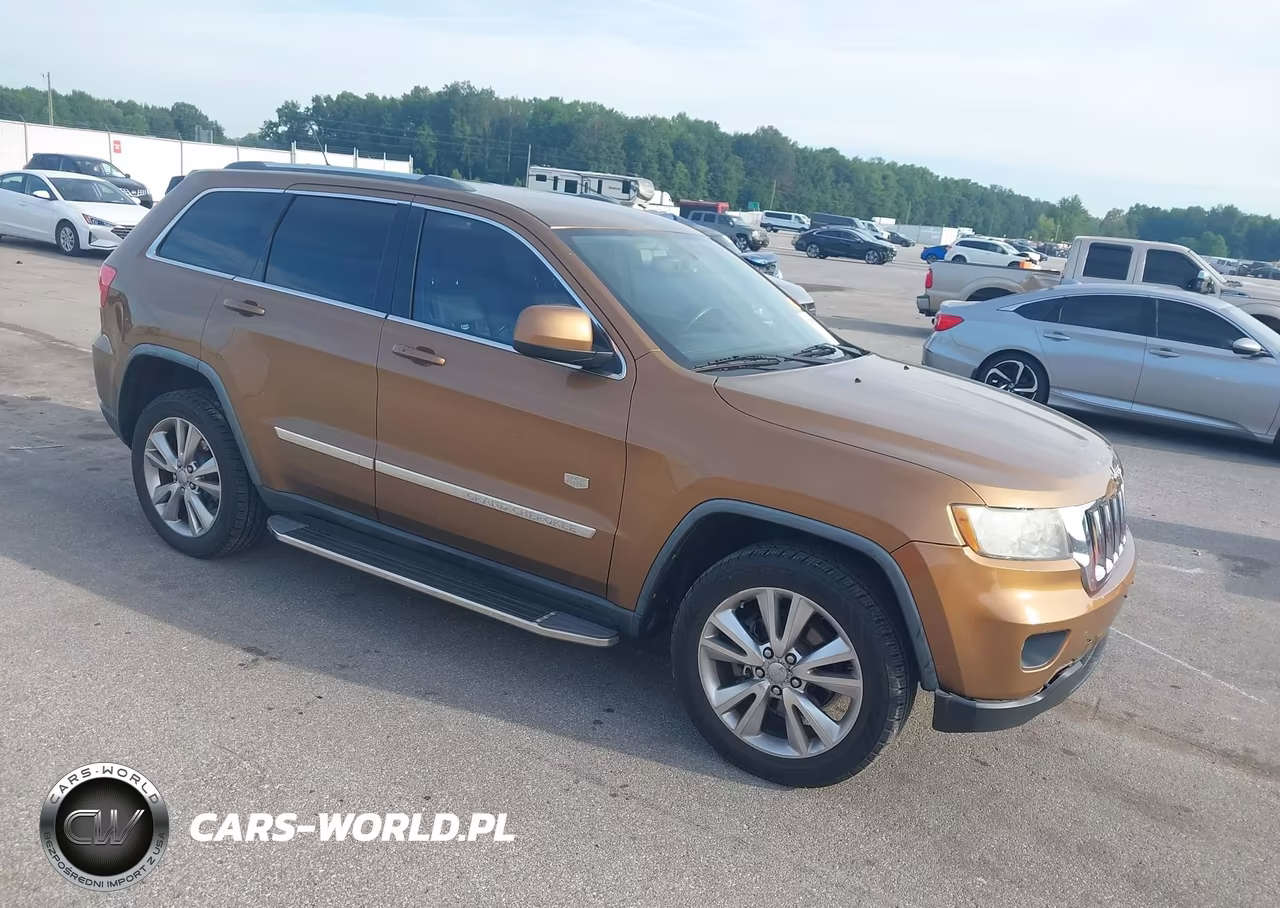 2011 Jeep Grand Cherokee Laredo – zdjęcie 1 z 16