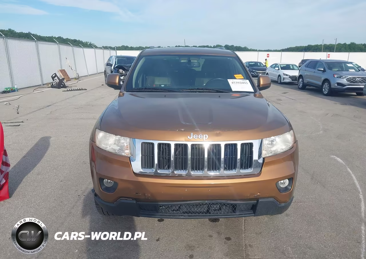 2011 Jeep Grand Cherokee Laredo VIN:1J4RR4GG3BC675408 - 12
