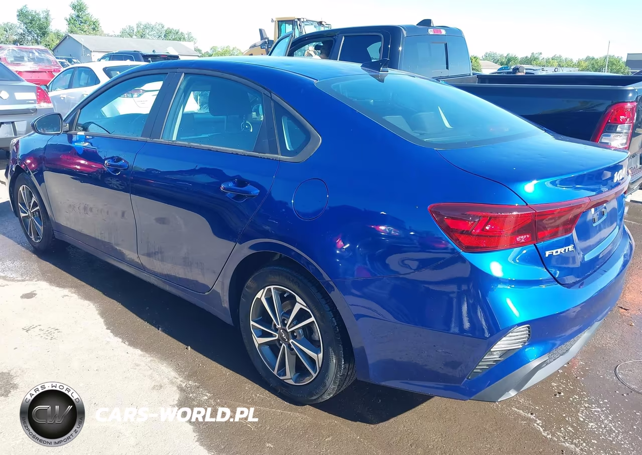 2024 Kia Forte Lxs VIN:3KPF24AD2RE761436 - 3