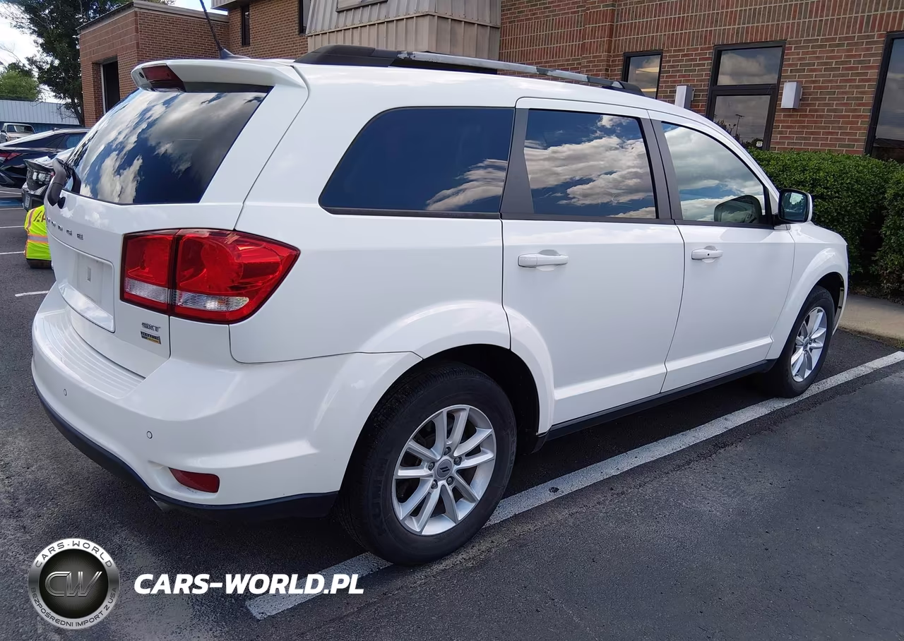 2018 Dodge Journey Sxt VIN:3C4PDCBGXJT357267 - 4