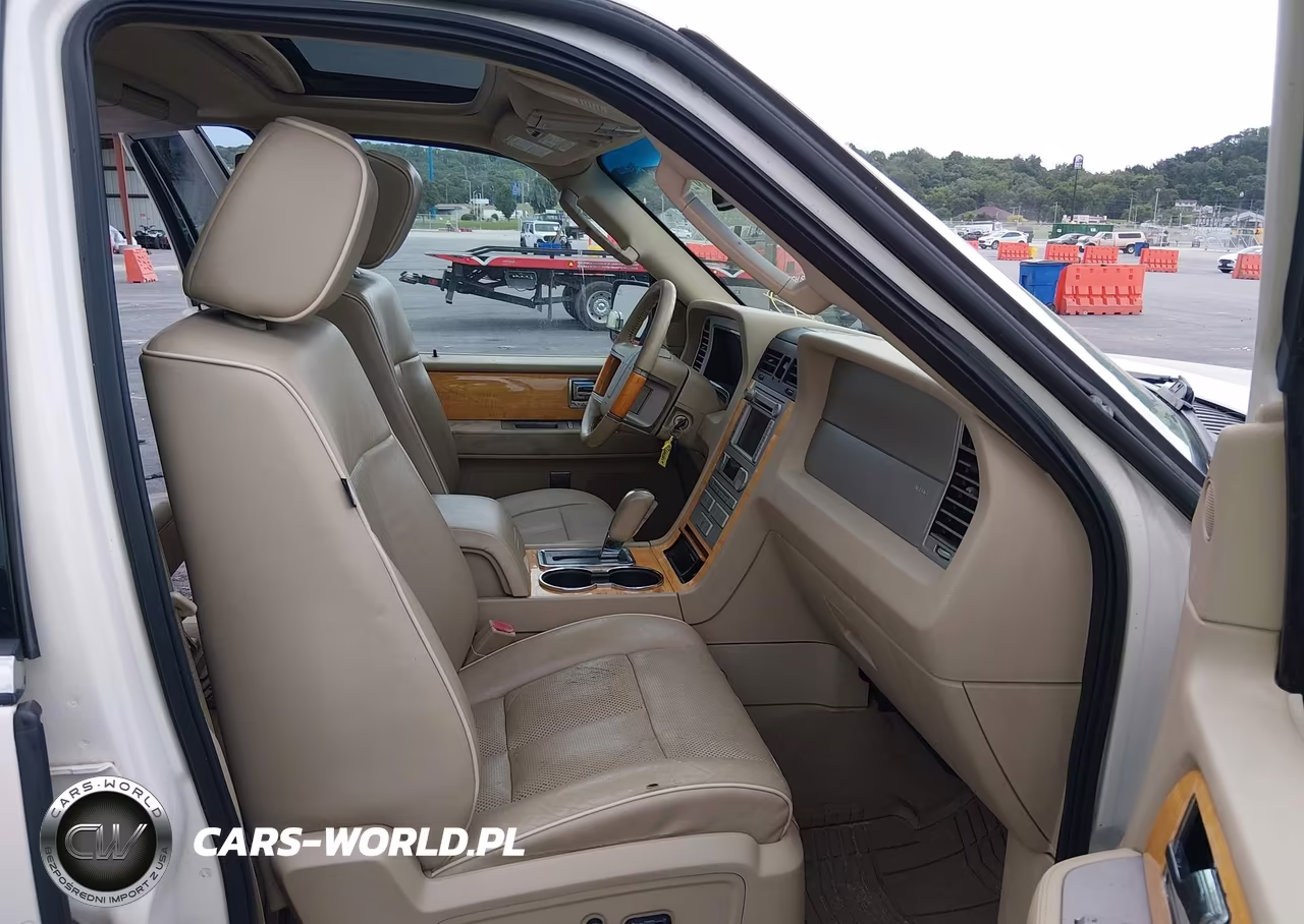 2007 Lincoln Navigator Ultimate VIN:5LMFU28547LJ13591 - 5