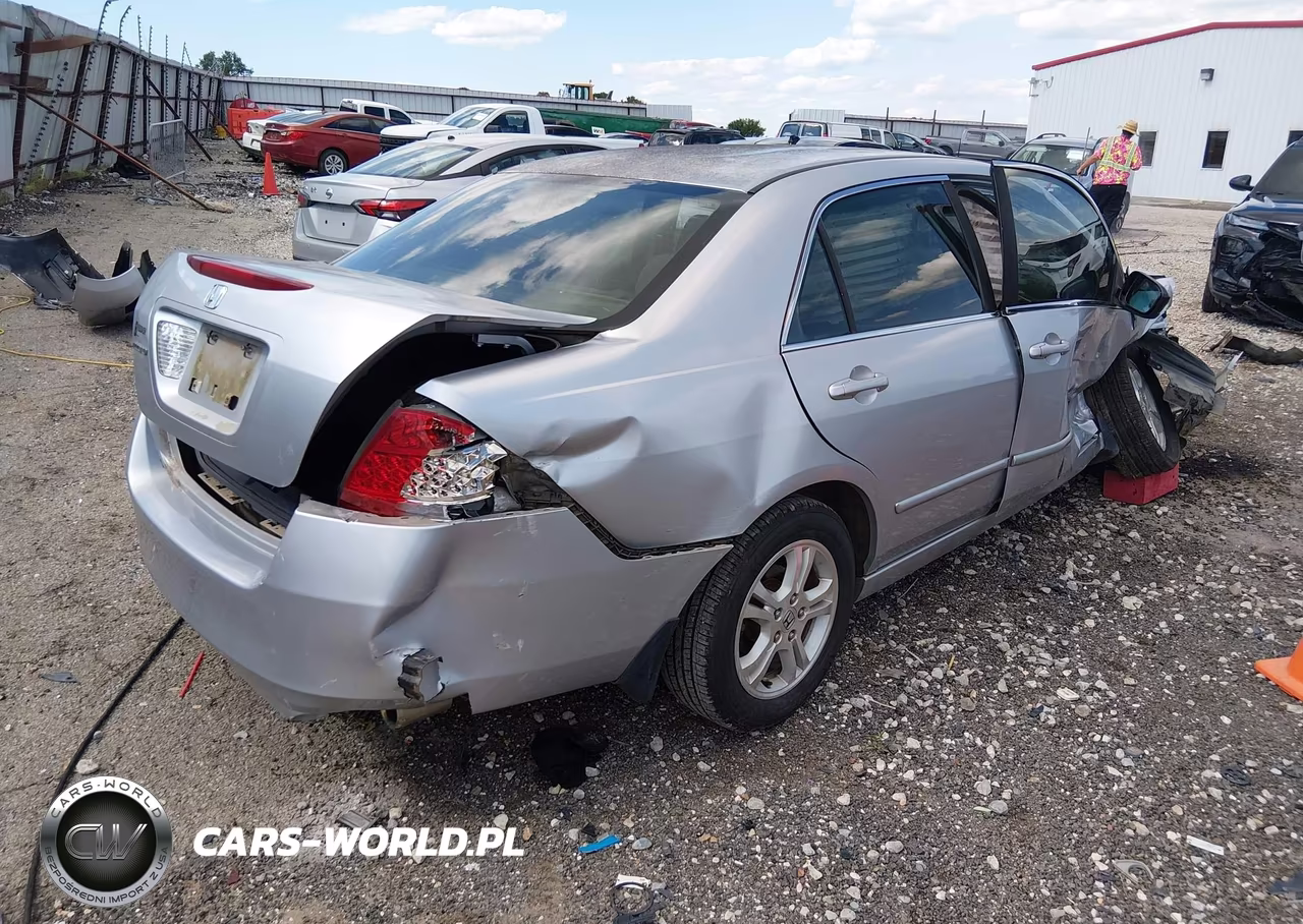 2007 Honda Accord 2.4 Se VIN:JHMCM56347C020534 - 4
