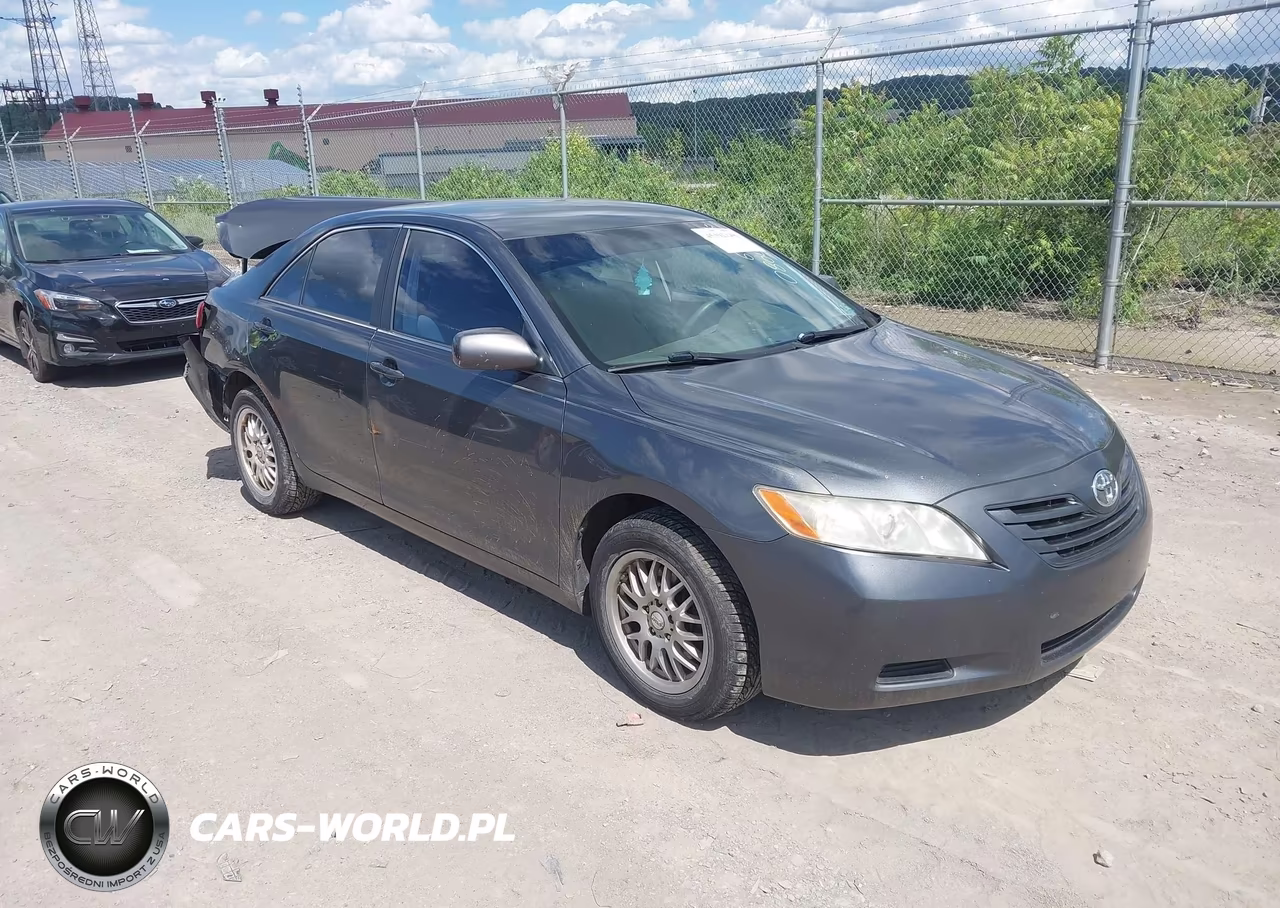 2008 Toyota Camry Le V6 – zdjęcie 1 z 16