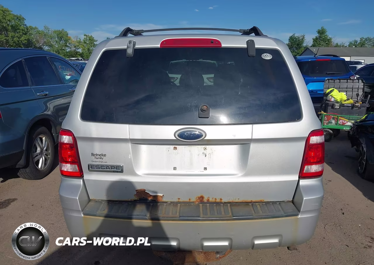 2009 Ford Escape Xlt VIN:1FMCU03G19KA65849 - 16