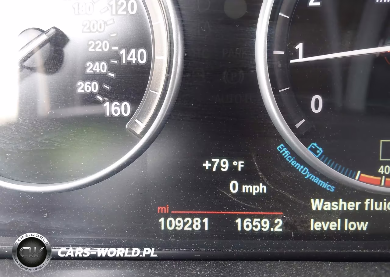 2015 BMW X5 xDrive35I VIN:5UXKR0C53F0K53441 - 16