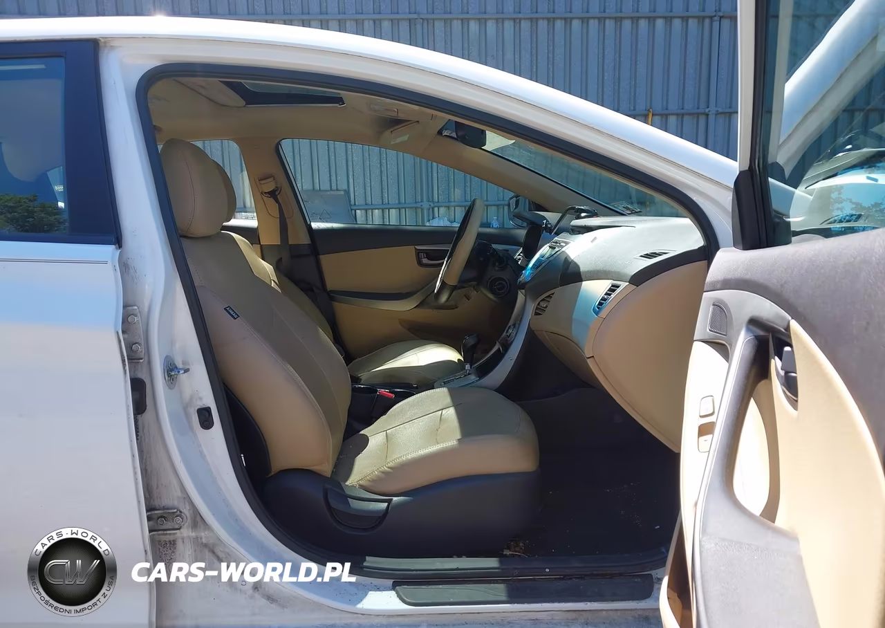2012 Hyundai Elantra Limited VIN:5NPDH4AE0CH121985 - 5