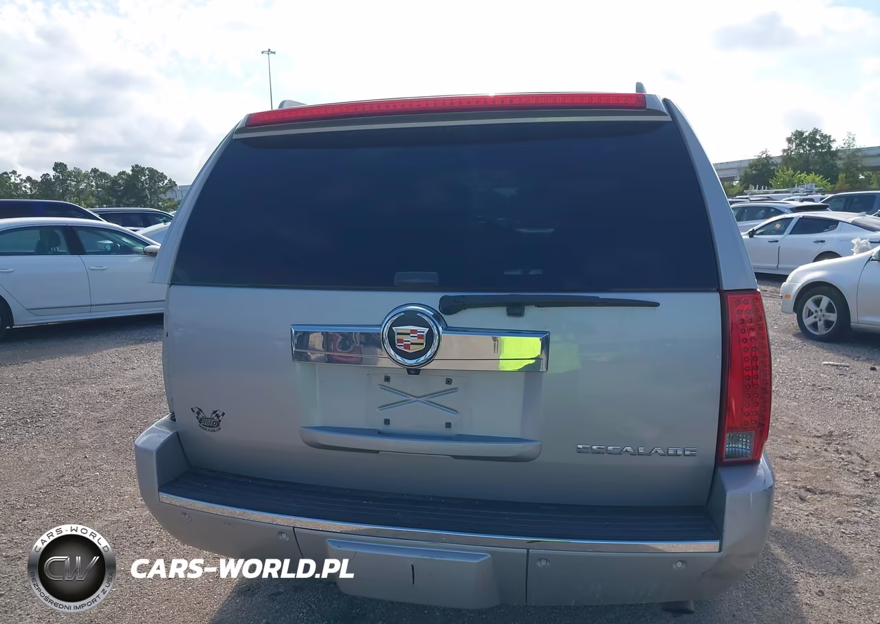 2008 Cadillac Escalade Esv Standard VIN:1GYFK66848R243235 - 17