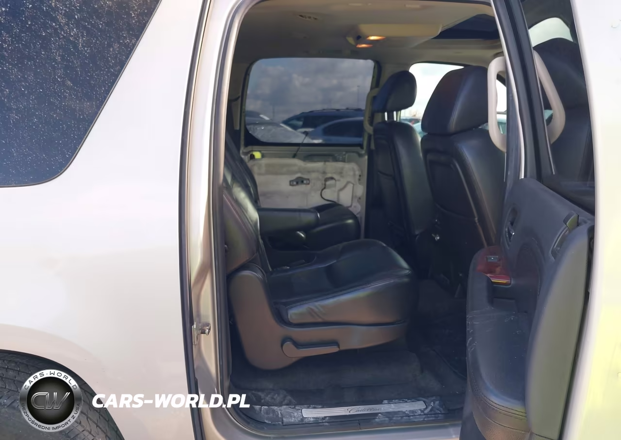 2008 Cadillac Escalade Esv Standard VIN:1GYFK66848R243235 - 8